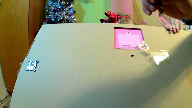 (Emily) Emy and piano gift of Santa Claus. Пианино подарок от Деда Мороза для Емили. Новый Год 2016 смотреть онлайн