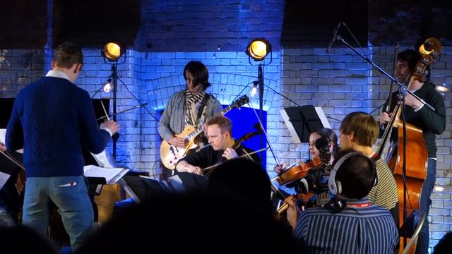 Jonny Greenwood - Loop