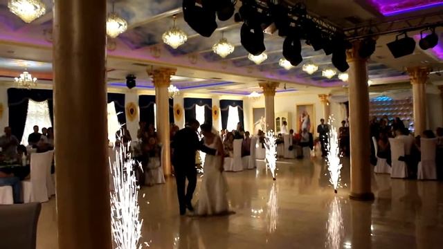 Свадебные (зальные) фонтаны - холодный огонь смотреть онлайн