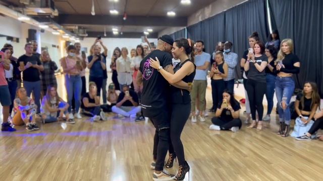 Albir Rojas & Elsy at Dubai Kizomba Fusion 2022 смотреть онлайн