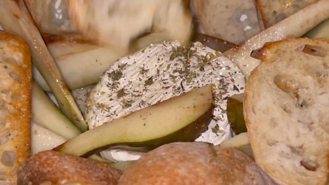 ВЛОГ: ИЗДЕВАЮСЬ НАД КАРОЛИНОЙ, ДЕЛАЮ ФОТКИ И ПОЗДРАВЛЯЮ ГЕНСУХУ смотреть онлайн