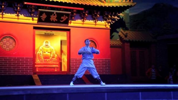 Шаолиньские монахи