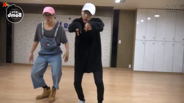 BTS 'Silver Spoon (Baepsae)' mirrored Dance Practice смотреть онлайн