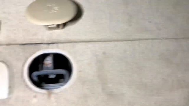 Как снять спинку заднего дивана BMW e61 Touring смотреть онлайн