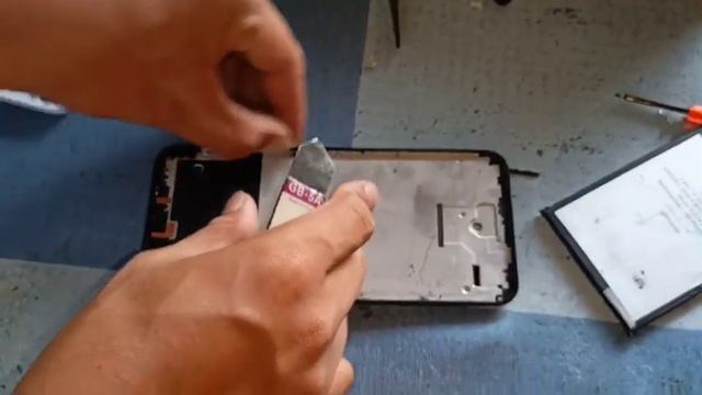 Techno Spark 6 Go LCD Replacement смотреть онлайн