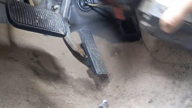 Lincoln Town Car | Remove & Replace LCM | смотреть онлайн