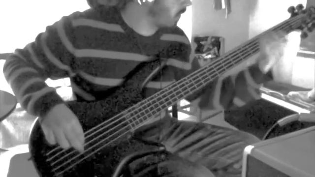 pac man fretless смотреть онлайн