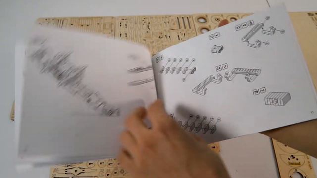 Сборная модель КрАЗ-255 Бортовой. Распаковка смотреть онлайн
