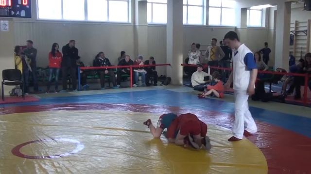 Бирюков Иван первая схватка смотреть онлайн