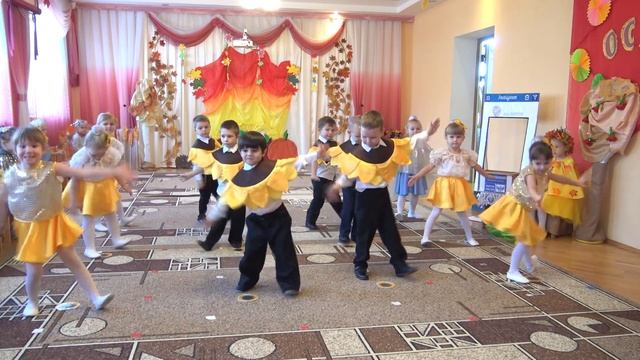 "Подсолнушки" парный танец в детском саду (4-5 лет) смотреть онлайн