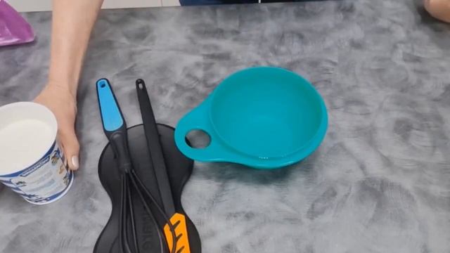 Сливовый пирог в кувшине «МикроКук» от Tupperware смотреть онлайн
