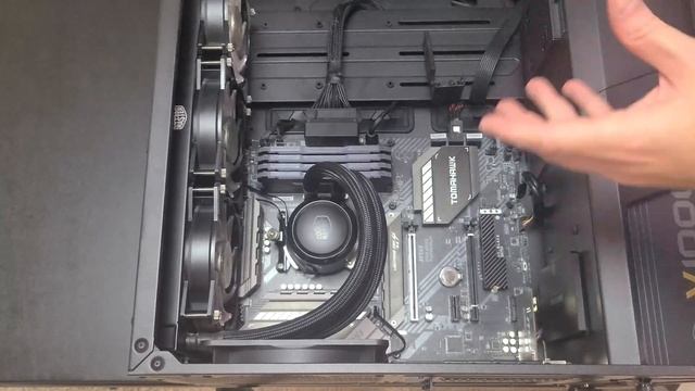 Switching to AMD with MSI's MAG B550 Tomahawk and Ryzen 7 3800XT смотреть онлайн