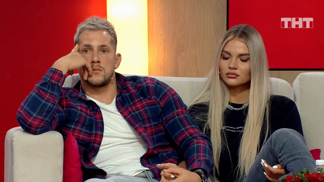 Бородина против Бузовой: Ксения Бородина встала на защиту Кристины Лясковец смотреть онлайн