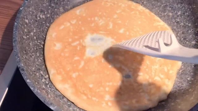 Блины без муки|Яичный блинчик с начинкой|Рулет с сыром и семгой смотреть онлайн