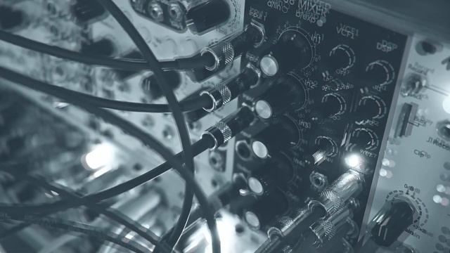 Modular Synth: Squarp Rample, 4ms Enseble Oscillator und Erica Synths Pico DSP смотреть онлайн
