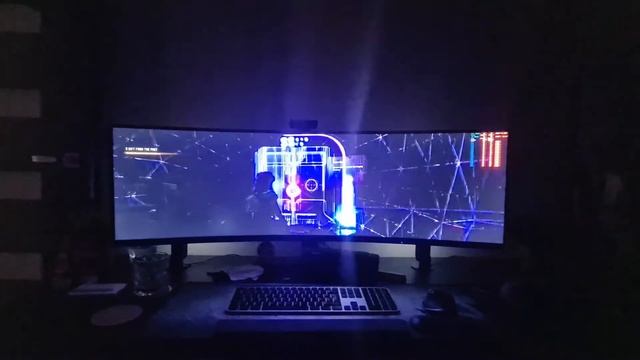 Samsung CRG9 HDR + Philips Hue смотреть онлайн