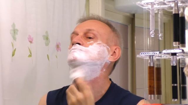 Т-образная бритва REX Ambassador, крем для бритья Muehle и синтетика ММ | Бритьё с HomeLike Shaving смотреть онлайн