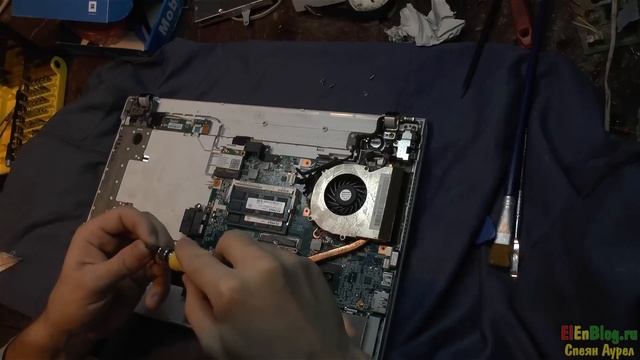 Чистка ноутбука Sony Vaio смотреть онлайн