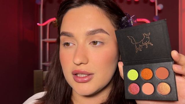 ДУРНАЯ ПОТРЁПАННАЯ ЛИСИЧКА | ОБЗОР НА НОВУЮ ПАЛЕТКУ ОТ TAMMY TANUKA ??? смотреть онлайн