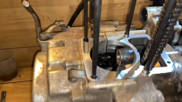 Разобрал мотор 172fmm-3A и показываю что случилось за 400м/ч