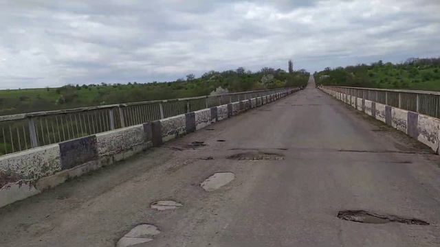 Мост через реку Южный Буг Николаевская область. Плачевное зрелище .