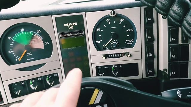 Обзор моего Man F2000  Comandor. И обзор на полуприцеп 