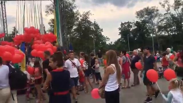 Мариуполь, парк Веселка, 15.07.2019г. смотреть онлайн