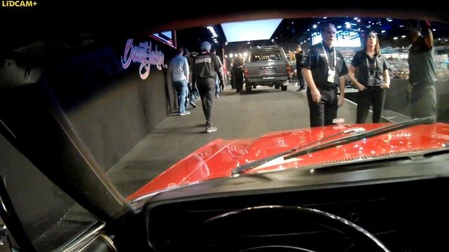 Barrett-Jackson 2023 driver view Ford Galaxy convertible смотреть онлайн