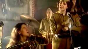 Бомбардировщики - Чиж и Ко,Марина Капуро,Татьяна Капуро...