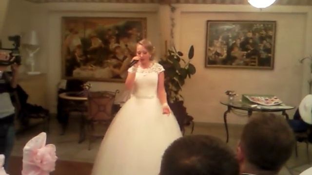 Невеста дарит песню Жениху! Душевно ) смотреть онлайн