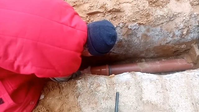 Делаем септик. Выгребную яму. смотреть онлайн