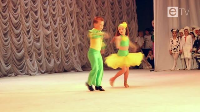 В Караганде прошел фестиваль «Танцевальная радуга» смотреть онлайн