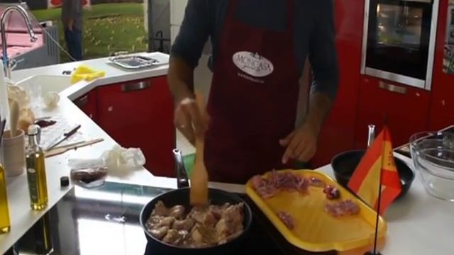 Кролик в миндальном соусе смотреть онлайн