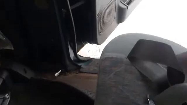 Мазда МПВ - 1. LVLR. РЕМНИ БЕЗОПАСНОСТИ чистим стираем смотреть онлайн