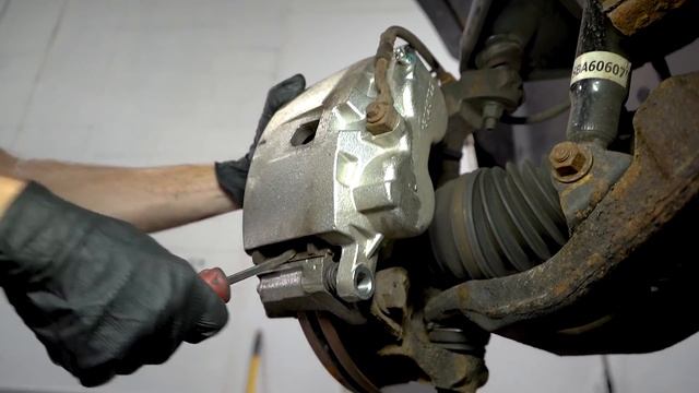 Shaking, Pulling Steering Wheel? How to Diagnose a Seized Brake Caliper! смотреть онлайн