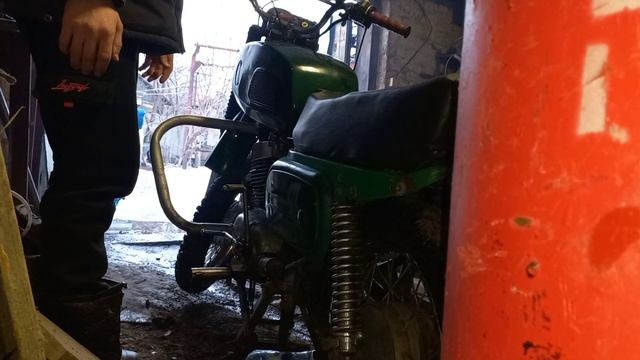 НАСТРОЙКА КАРБЮРАТОРА НА ВОСХОДЕ 3М | ЗА 5 МИНУТ #мото #azend3m смотреть онлайн