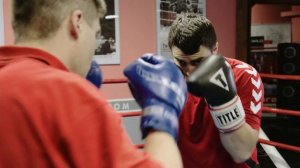 Защита от прямого удара в боксе