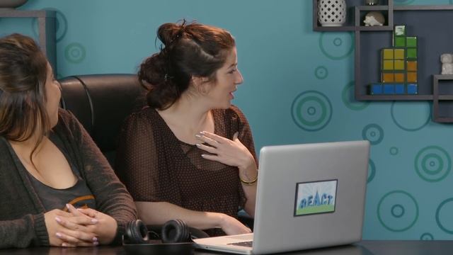 ADULTS REACT TO STAR WARS: THE LAST JEDI OFFICIAL TEASER (ft. FBE Staff) смотреть онлайн
