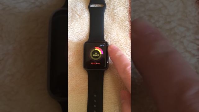 Tunr - First really working Apple Watch guitar tuner application смотреть онлайн