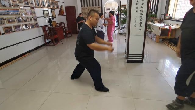Tui shou w Guangfu смотреть онлайн