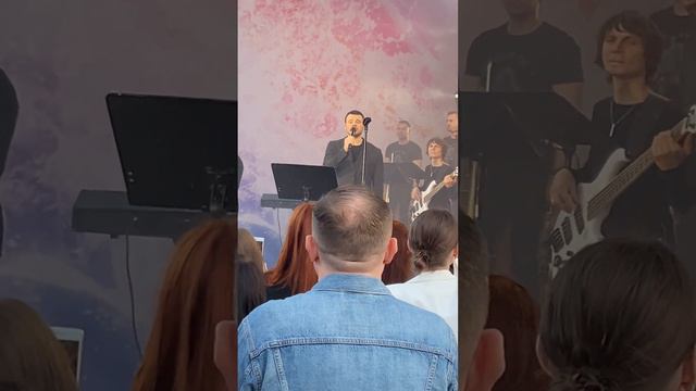 Emin "На обратной стороне" Shore House 03.06.2022 смотреть онлайн