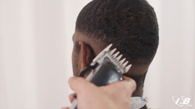 Fade with Waves - Barber TUTORIAL 4K смотреть онлайн
