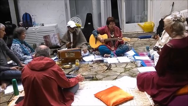 OM GURUDEVA :GURU MANTRA смотреть онлайн