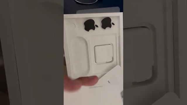 Unboxing Macbook Pro 2023 M2 Max