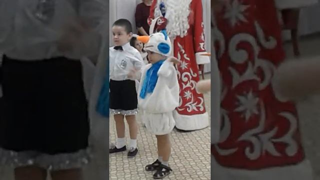 Танец снеговиков смотреть онлайн