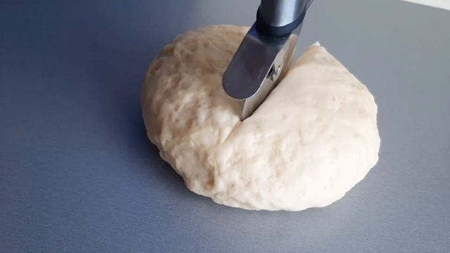 БЕЗ ДУХОВКИ! БУЛОЧКИ С КРЕМОМ НА СКОВОРОДЕ / Tovada Nachinkali Bulochkalar pishirish смотреть онлайн