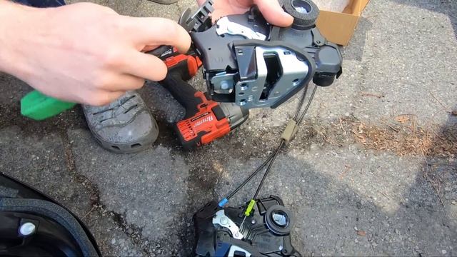 How To Replace Door Lock Actuator. Toyota Corolla