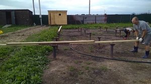 Как выкрутить винтовую сваю своими руками