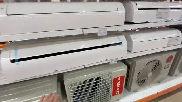 VLOG ? НЕУЖЕЛИ МЫ ЕГО КУПИЛИ? УГОСТИЛИ НАС МОРОЖЕНЫМ смотреть онлайн