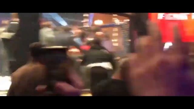 Исмаилов и Минеев УСТРОИЛИ ДРАКУ!! Разговор до драки. смотреть онлайн